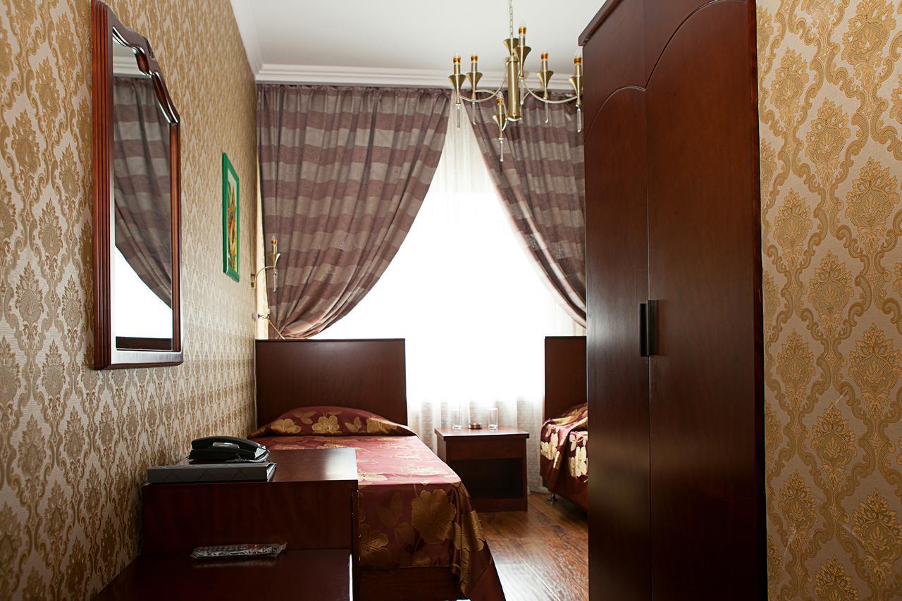 Hotel Topaz 阿斯坦纳 外观 照片